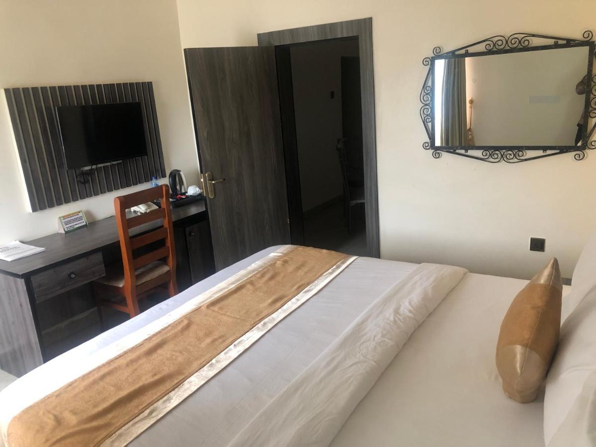 Roban Hotels Limited Енугу Екстер'єр фото