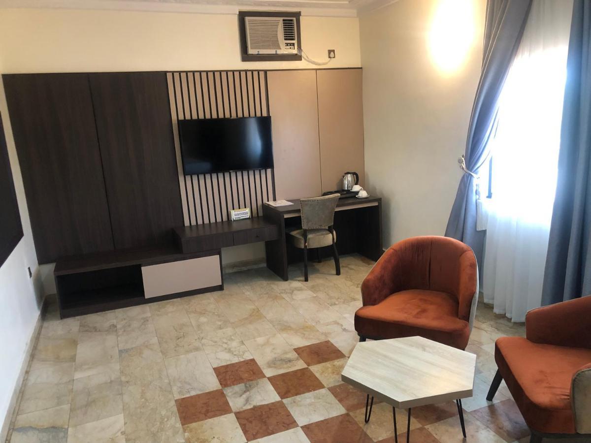 Roban Hotels Limited Енугу Екстер'єр фото